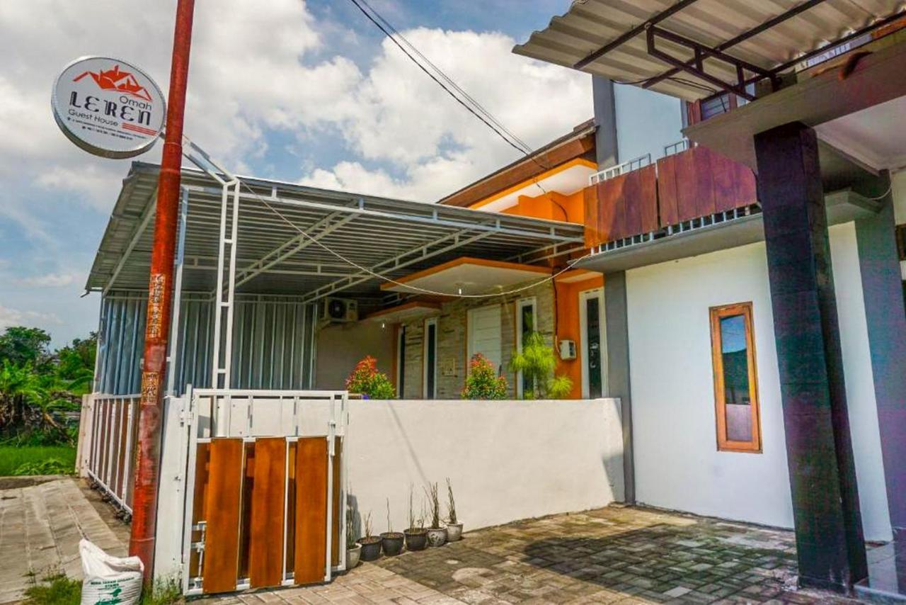 Omah Leren Mitra Reddoorz Near Gembiraloka Zoo Yogyakarta Hotel Bagian luar foto