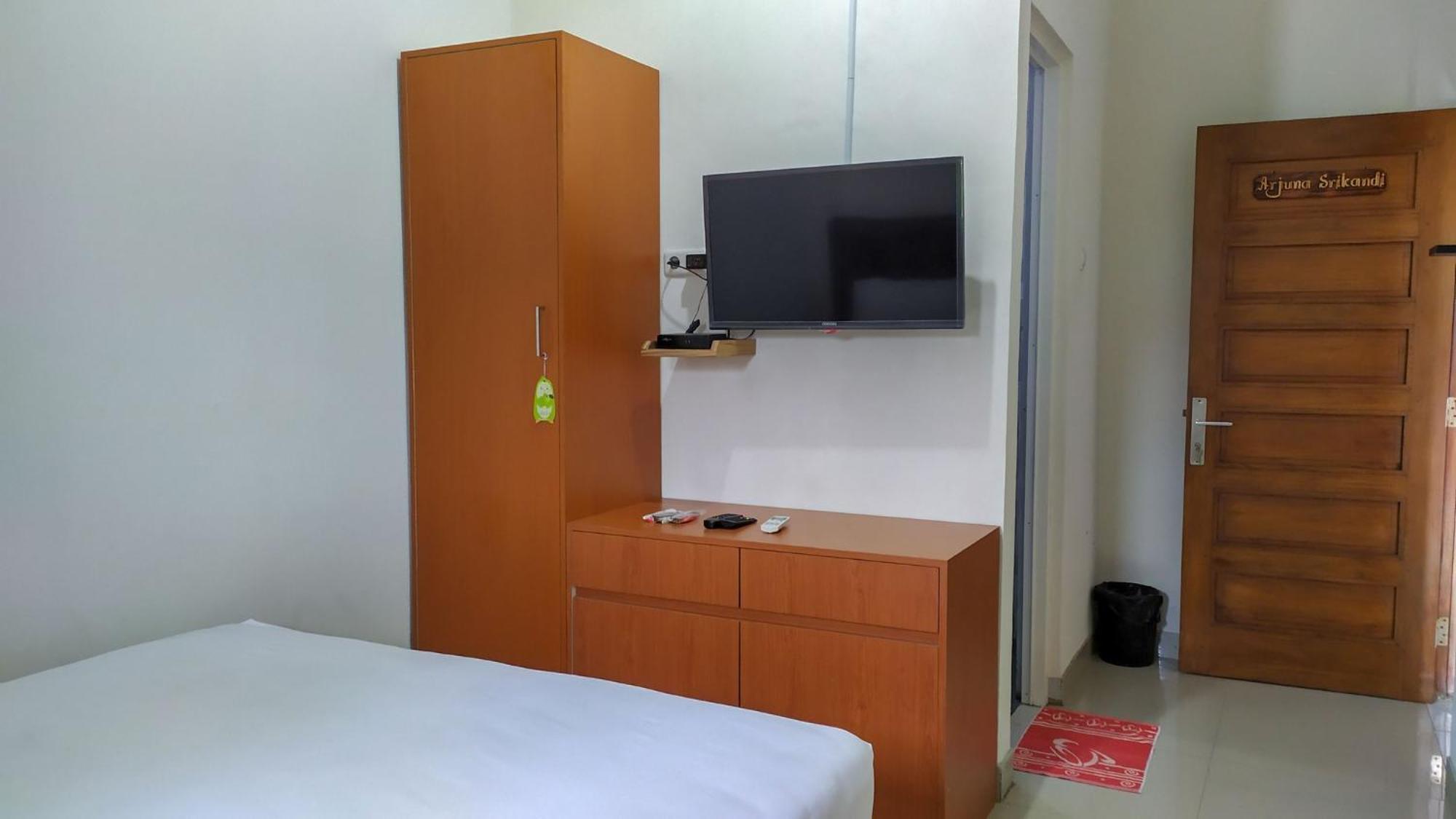 Omah Leren Mitra Reddoorz Near Gembiraloka Zoo Yogyakarta Hotel Bagian luar foto